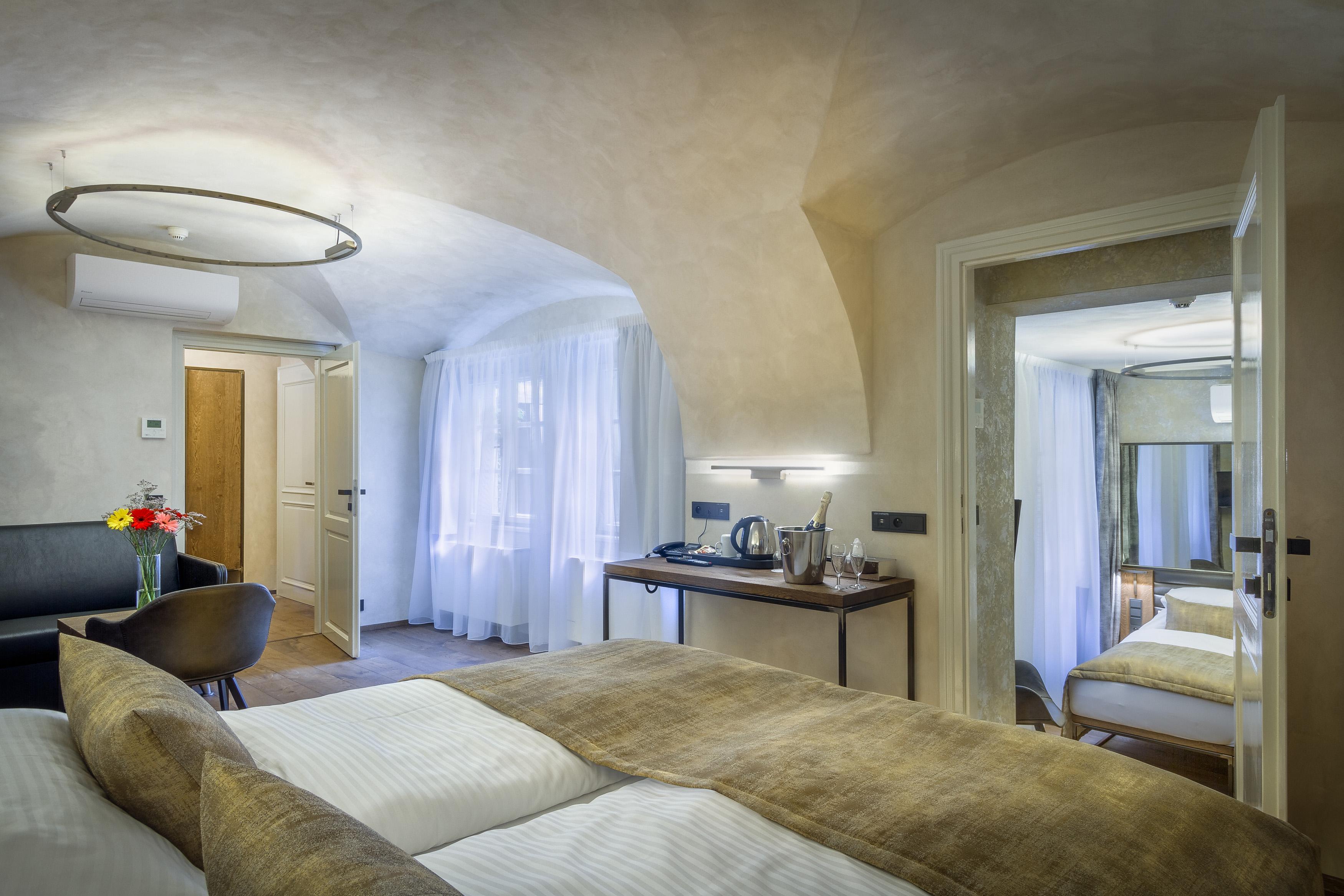 Hotel Waldstein Prague Exterior photo