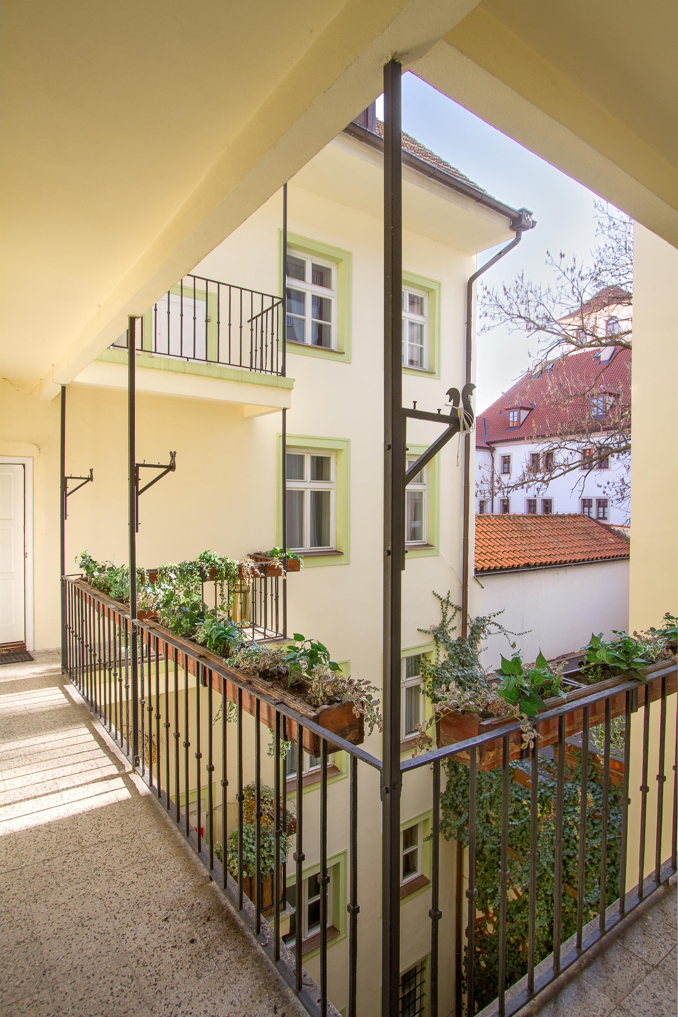 Hotel Waldstein Prague Exterior photo
