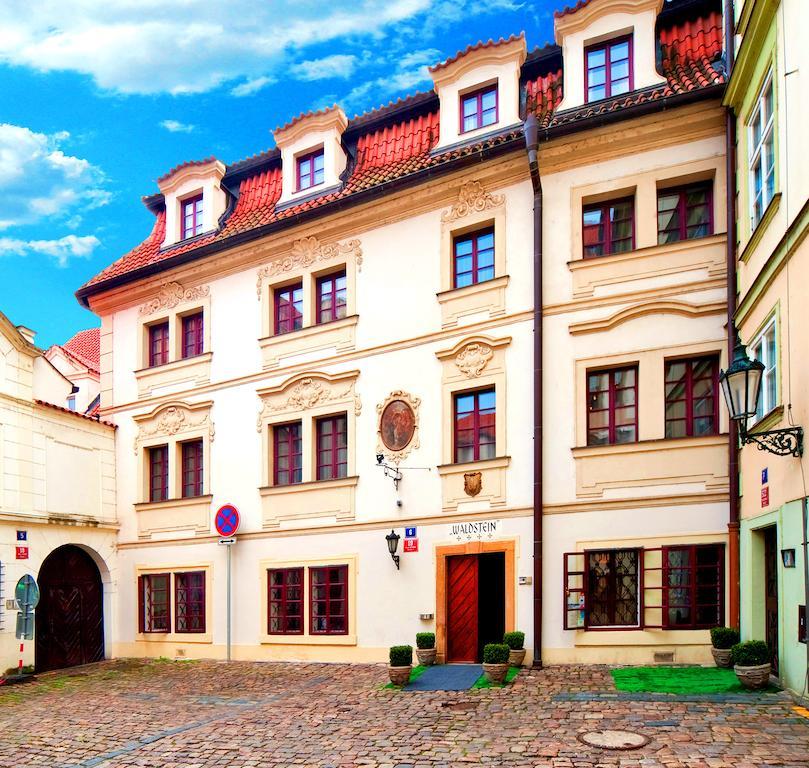 Hotel Waldstein Prague Exterior photo